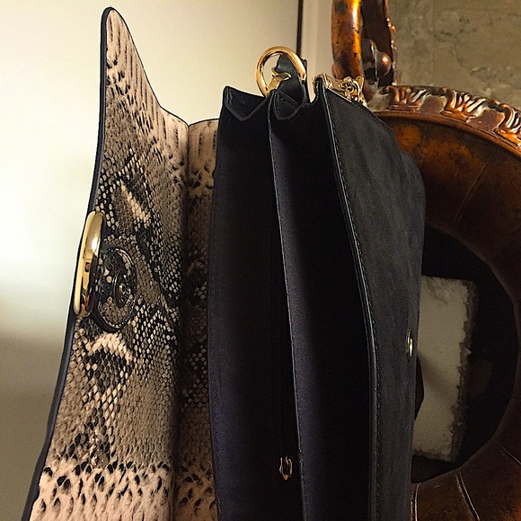 INZI Snake Skin Leather Gold Velvet Handbag - Picture 12 of 15